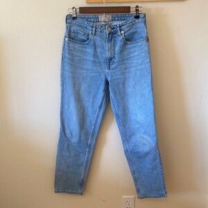 Everlane The Curvy Cheeky Jean 28 Crop